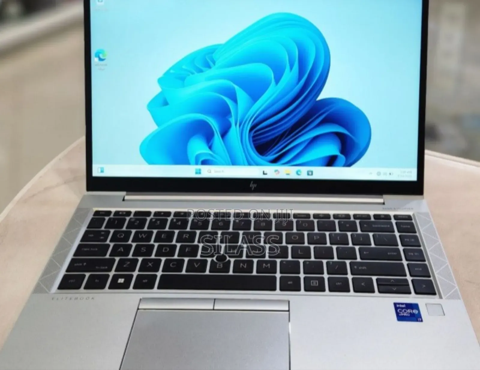 New Laptop HP EliteBook 840 G8 16GB Intel Core I7 SSD 512GB
