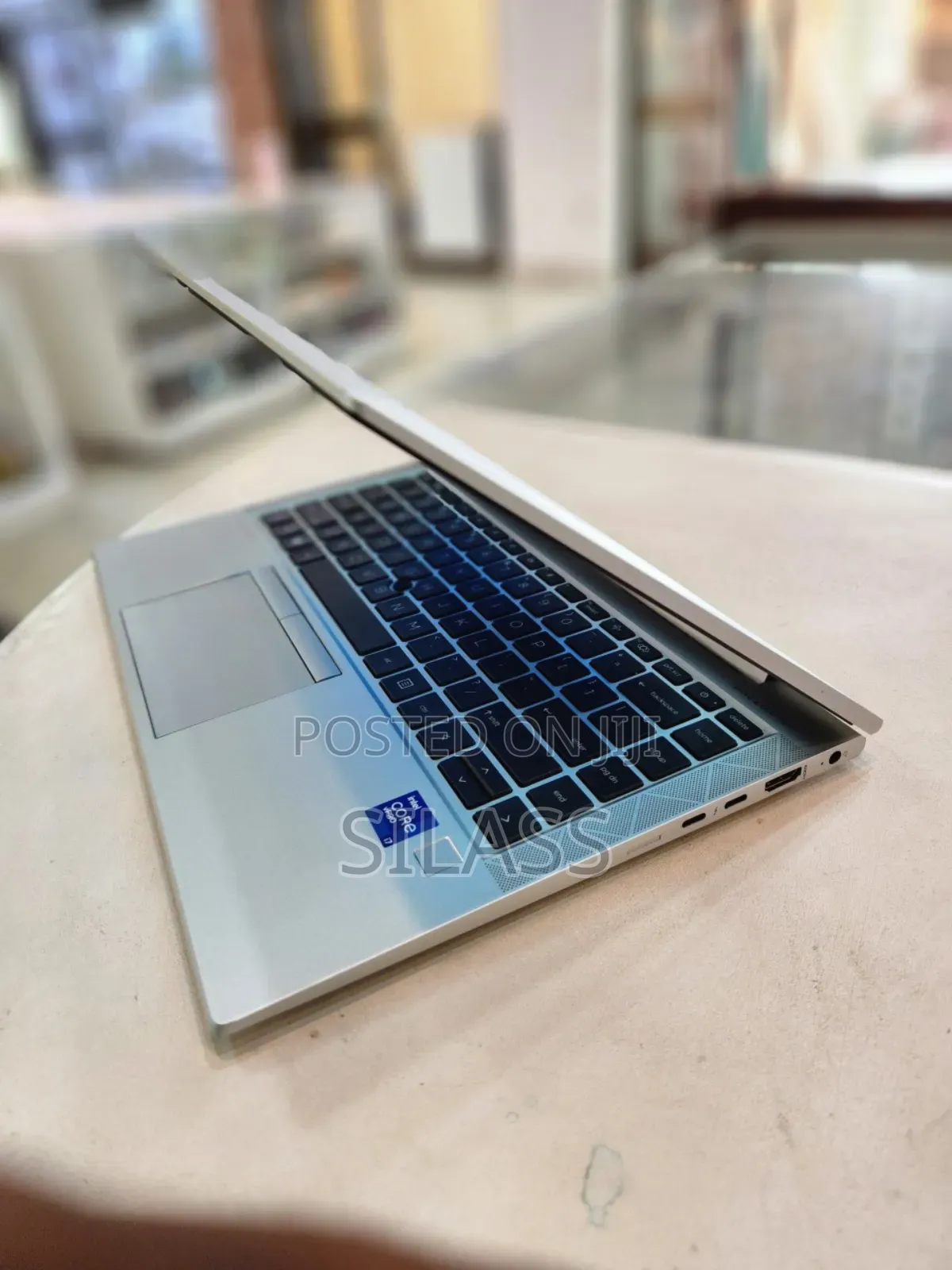 New Laptop HP EliteBook 840 G8 16GB Intel Core I7 SSD 512GB