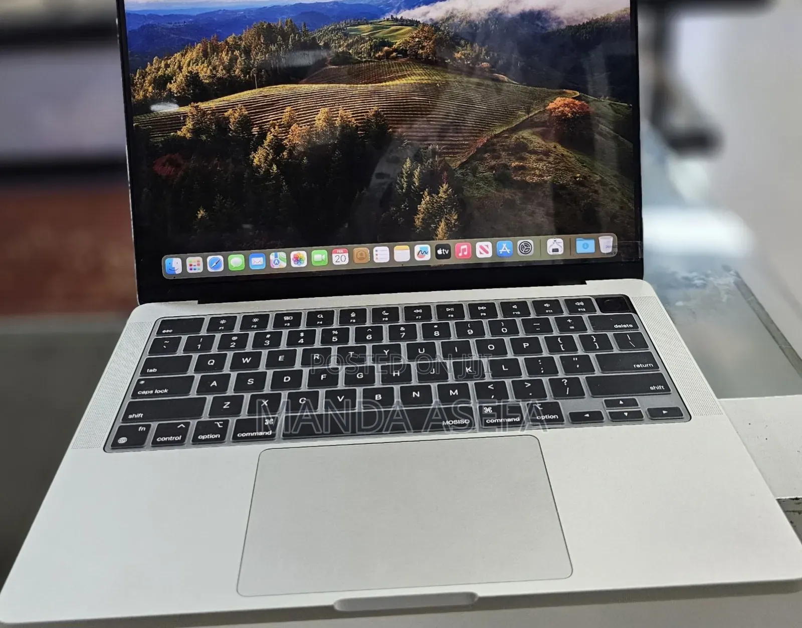 New Laptop Apple MacBook Pro 8GB Apple M3 SSD 512GB