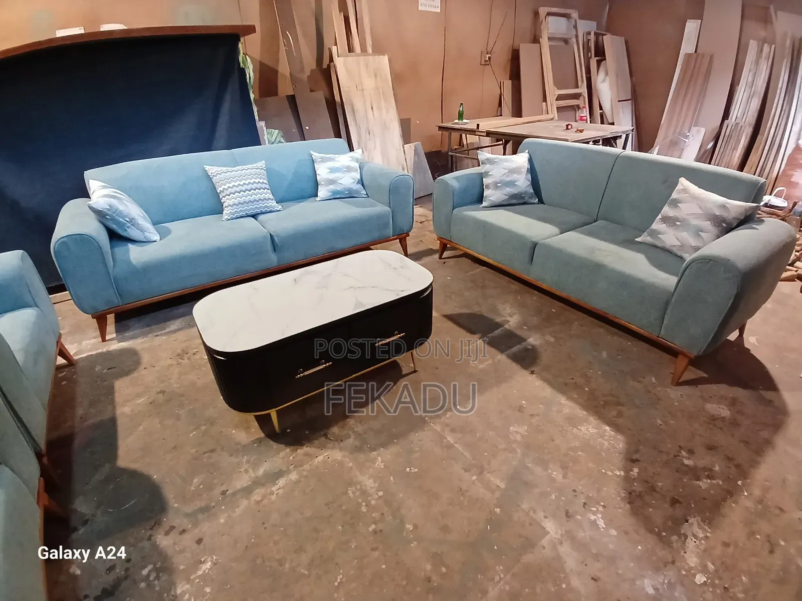 Sofa ( ሶፋ)