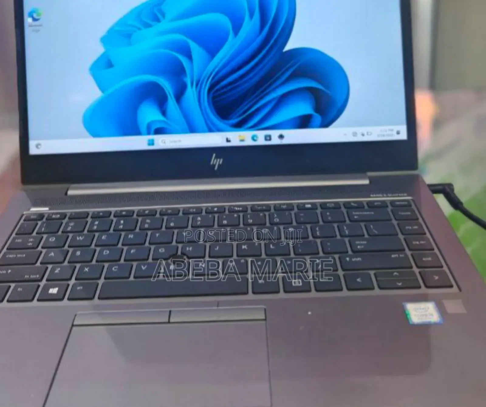 New Laptop HP Envy X360 8GB AMD Ryzen 7 SSD 512GB