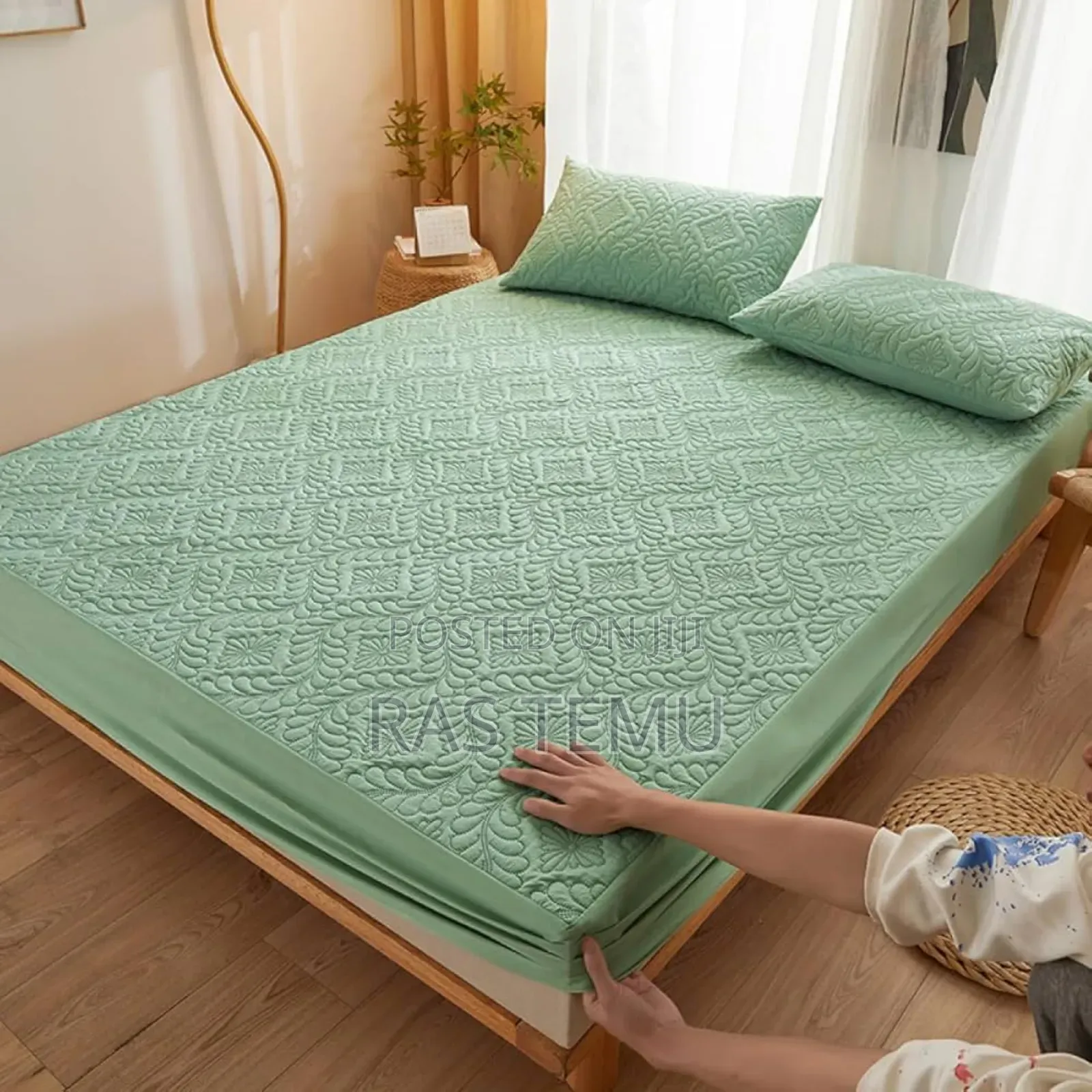 ውሃ የማያስገባ የፍራሽ ልብስ ለሜትር ከ180 አልጋ