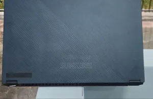 Photo - New Laptop Asus ROG Flow X13 16GB AMD Ryzen 7 SSD 1T