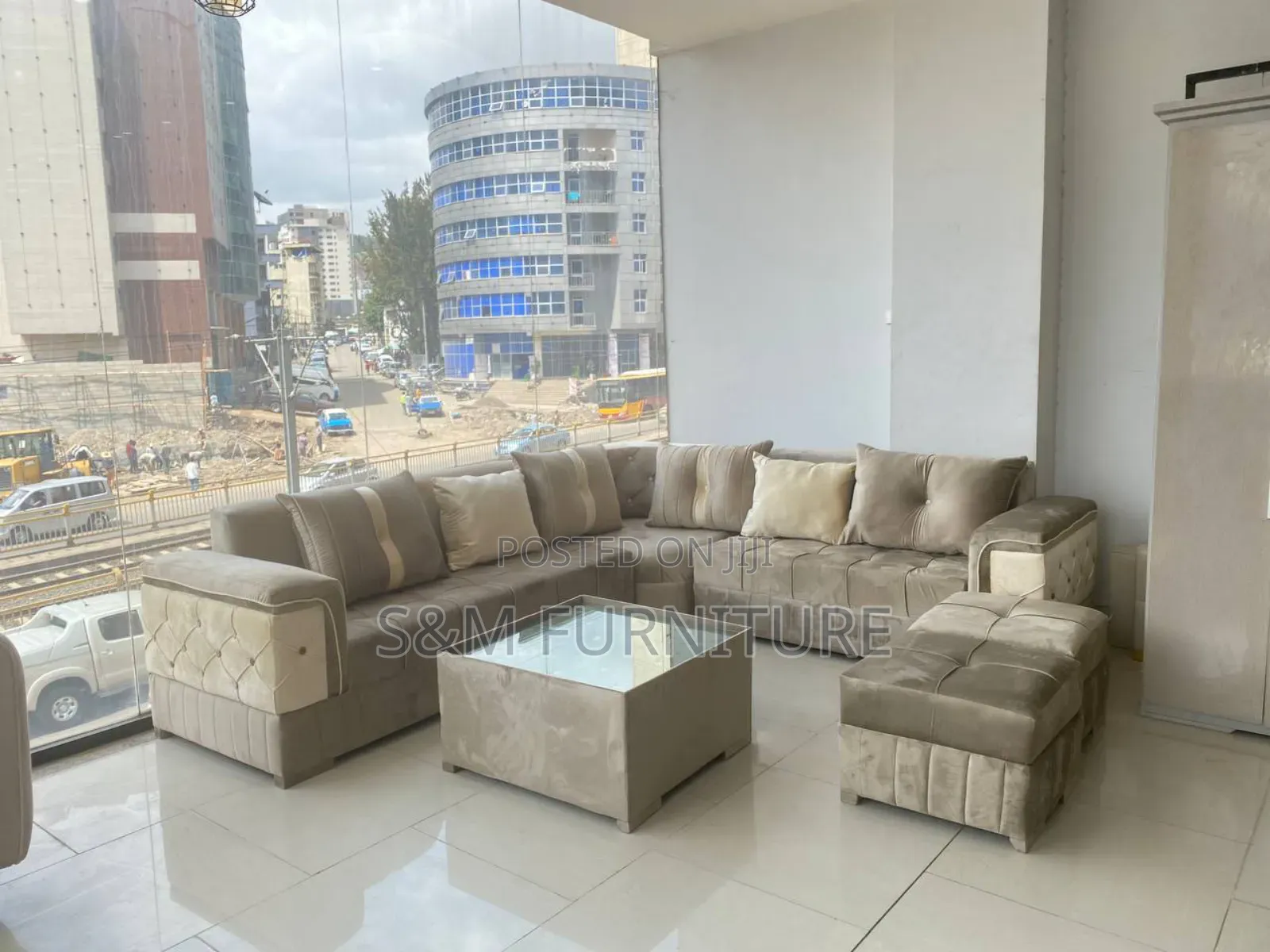 Compact Sofa Set With Table 2 Boxes