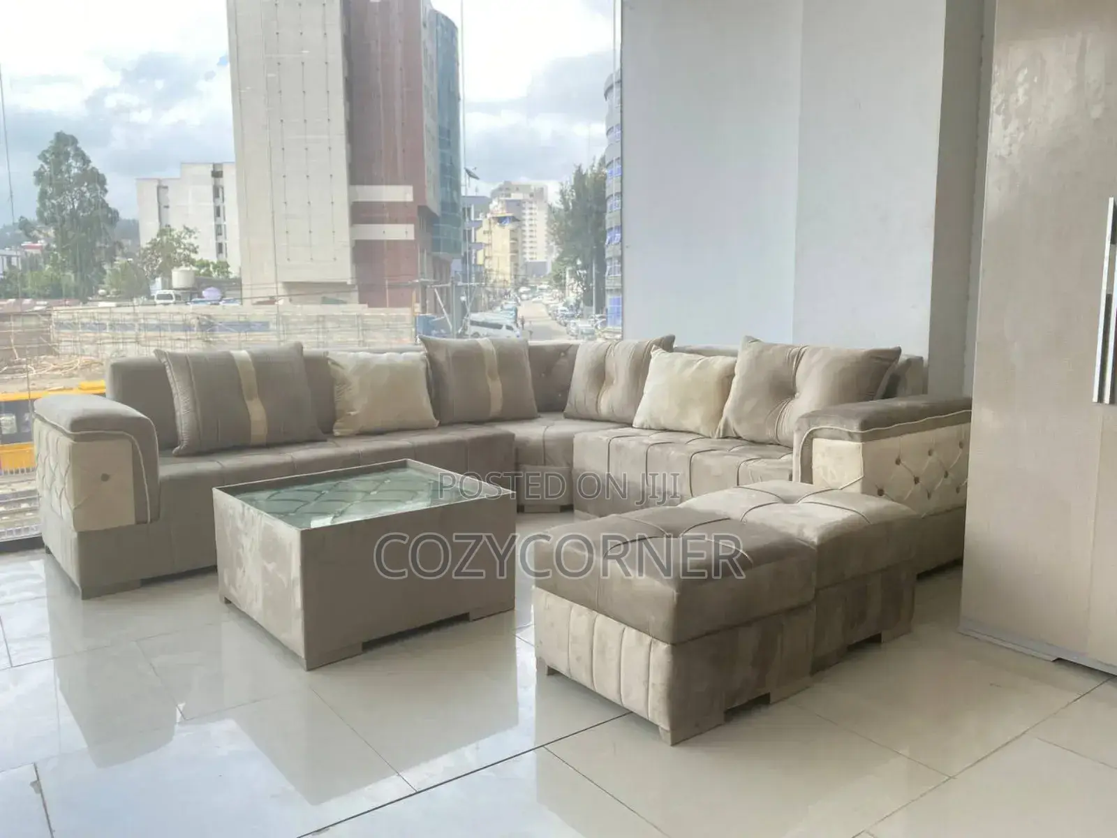 Compact Sofa Set With Table 2 Boxes