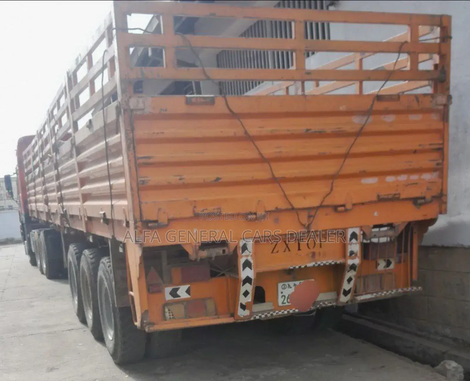 • Sino Truck 371 Hp ሀይቤድ ከነጋሪው
•2017
•88 ሽ ታርጋ
•