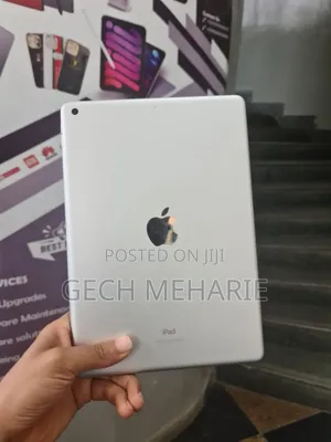 New Apple iPad 10.2 (2021) 64 GB