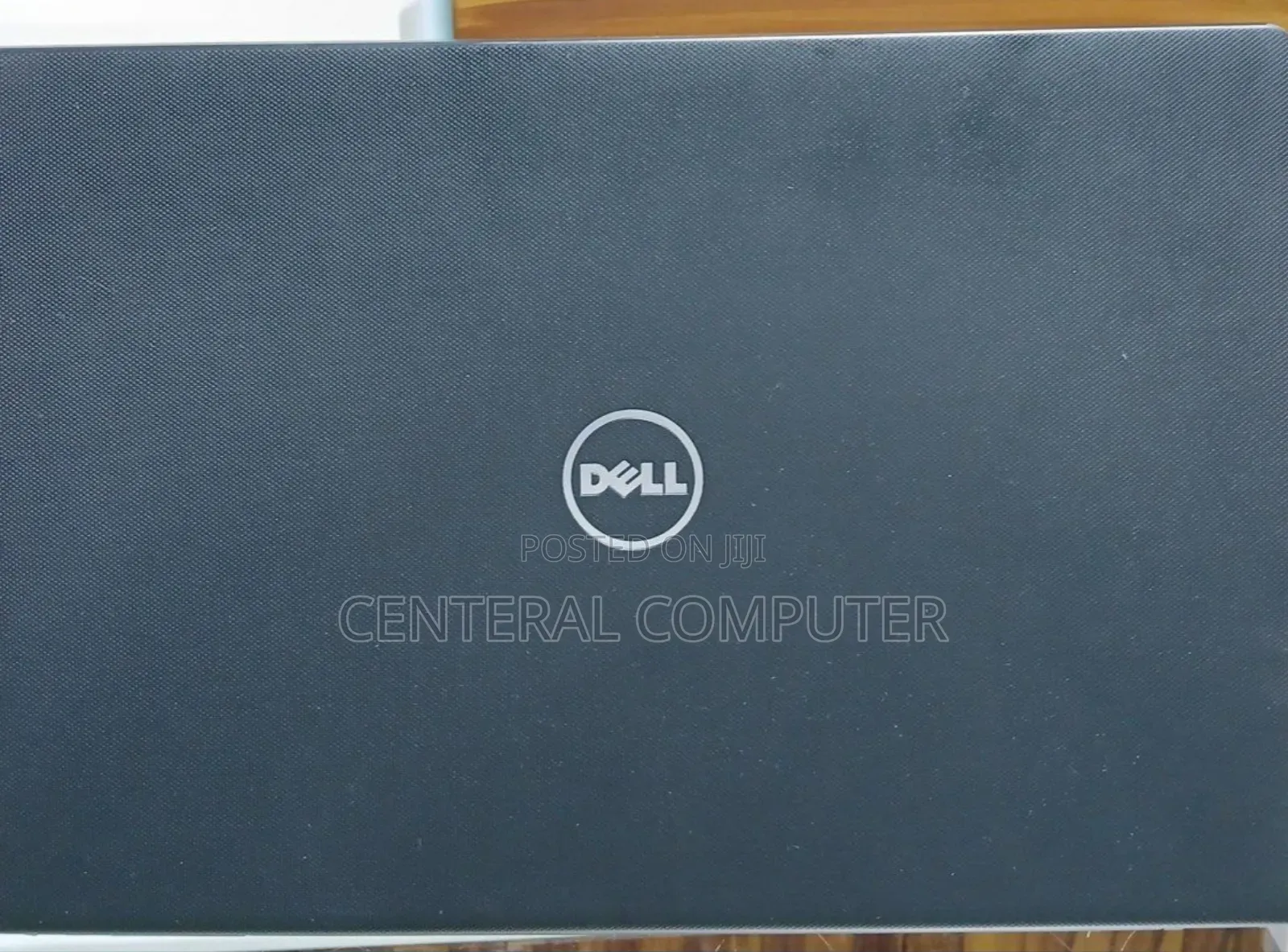 New Laptop Dell Vostro DVCI316 4GB Intel Core I5 HDD 512GB