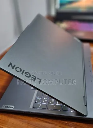 New Laptop Lenovo Legion 7 24GB Intel Core I7 SSD 512GB
