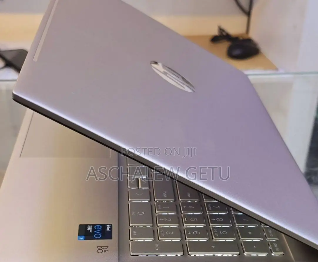 New Laptop HP Pavilion 15 16GB Intel Core I7 SSD 512GB