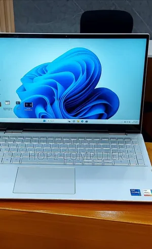 New Laptop Dell Inspiron 15 16GB Intel Core I7 SSD 512GB