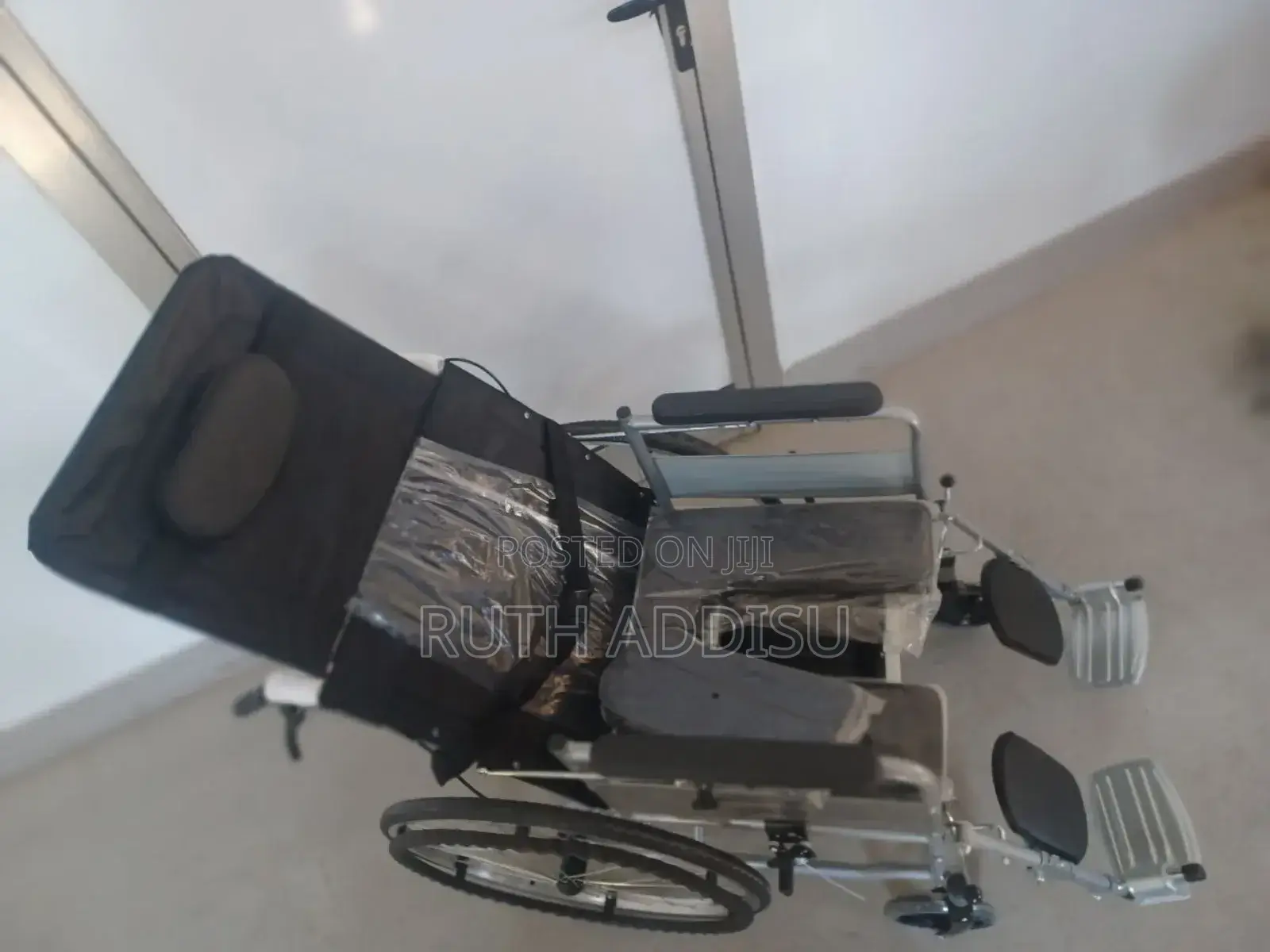 የሚተኛ 45° የእግር መደገፊያ ያለው Wheelchair#7wheelchair5#Wheelchair