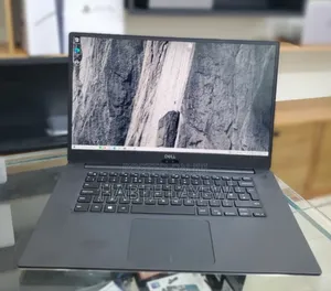 New Laptop Dell Precision 15 5540 32GB Intel Core I7 SSD 512GB