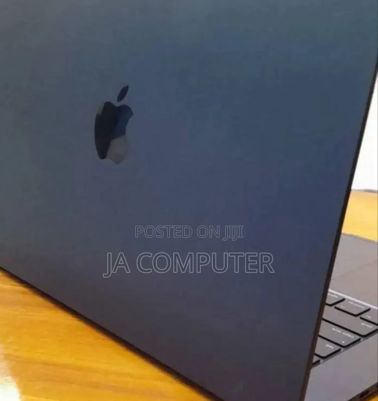 New Laptop Apple MacBook Air 2024 M3 15-Inch 8GB Apple M3 SSD 512GB