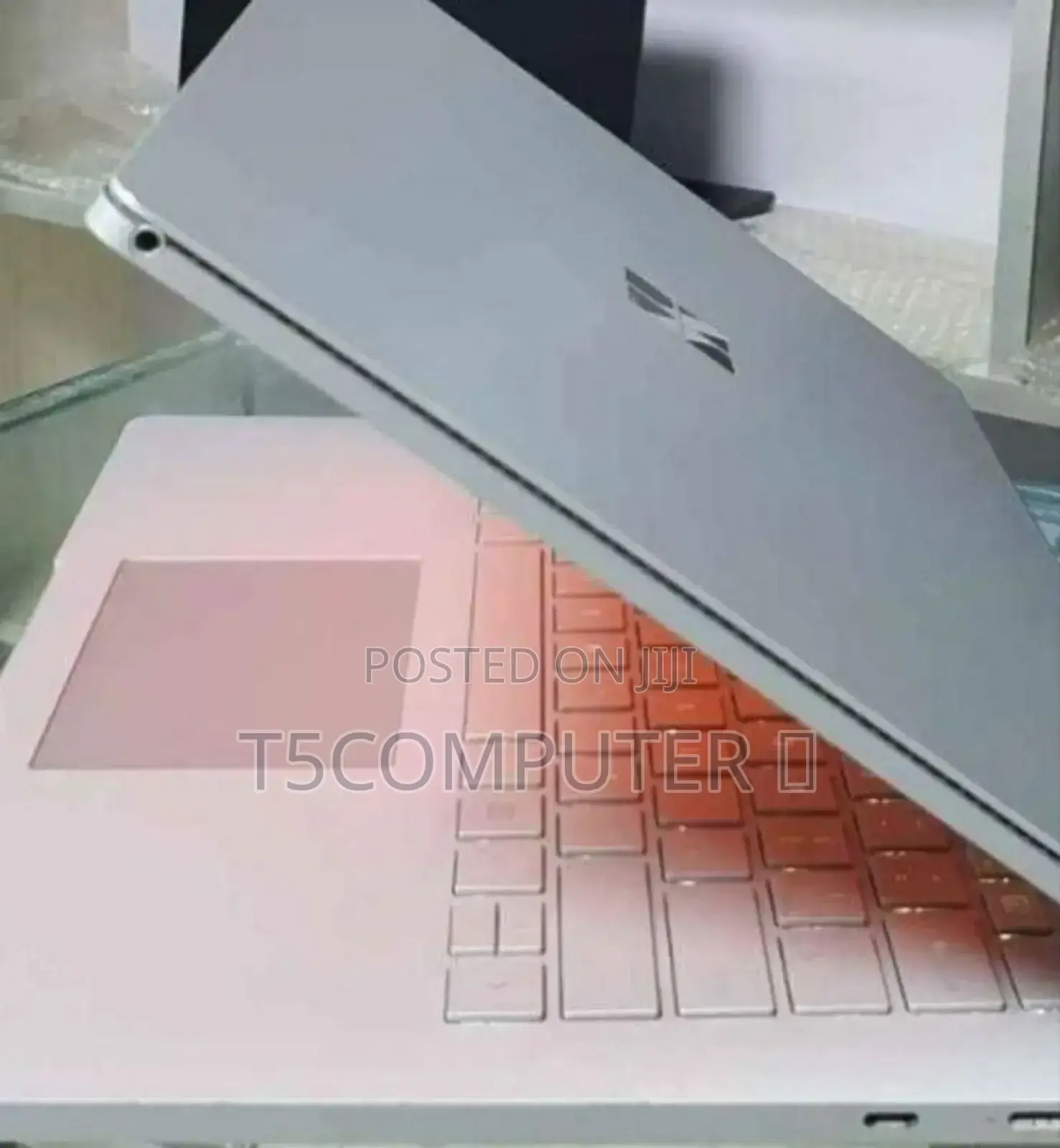 New Laptop Microsoft Surface Book 3 16GB Intel Core I7 SSD 256GB