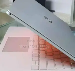 New Laptop Microsoft Surface Book 3 16GB Intel Core I7 SSD 256GB