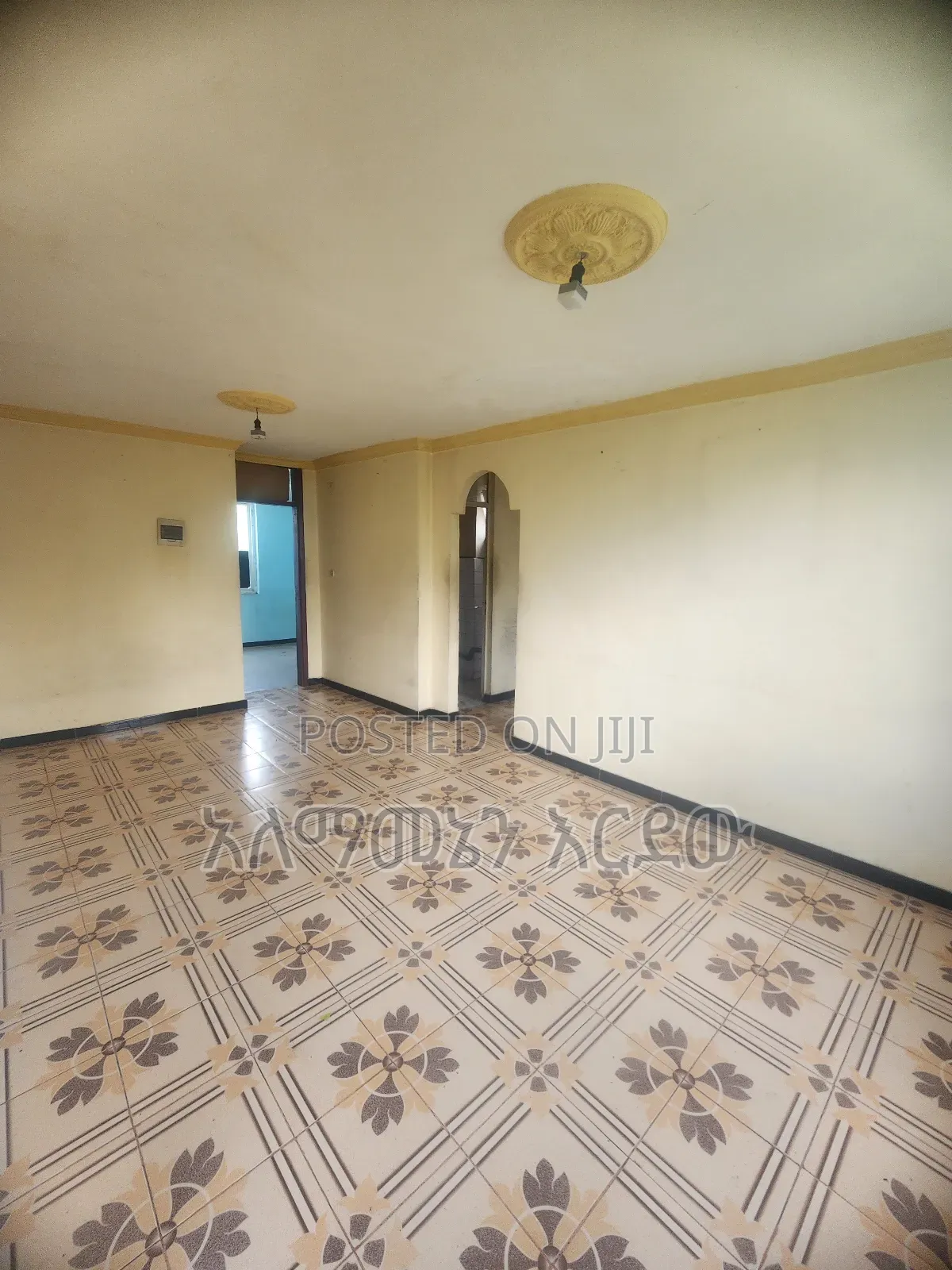 Furnished 1bdrm Condo in ኮንዶሚንየም, Bole for sale