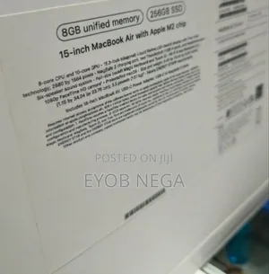 Photo - New Laptop Apple MacBook Air 2023 M2 8GB Apple M2 SSD 256GB