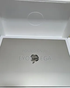 New Laptop Apple MacBook Air 2023 M2 8GB Apple M2 SSD 256GB