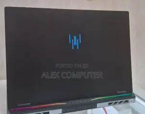 New Laptop Acer Predator Helios 18 PH18-71 32GB Intel Core I9 SSD 1T