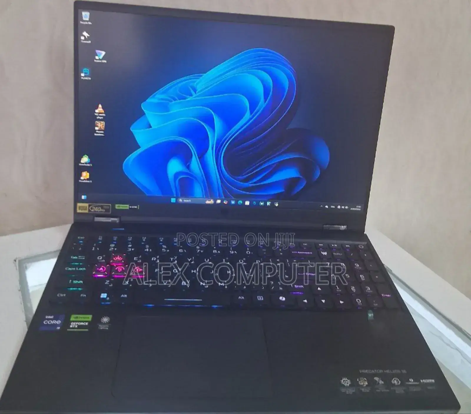 New Laptop Acer Predator Helios 18 PH18-71 32GB Intel Core I9 SSD 1T