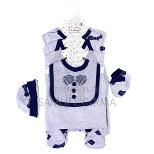 የአራስ ህፃናት 8 ፒስ/ 8 Pieces ልብስ