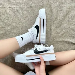 Nike Court Legacy Lift Platform WMNS Shoes