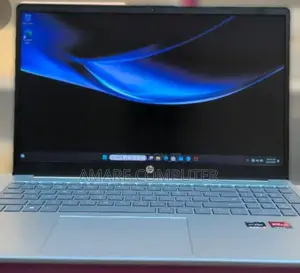 New Laptop HP Stream Notebook 8GB AMD Ryzen 5 SSD 512GB