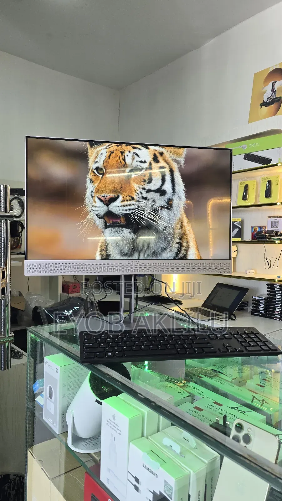 New Desktop Computer HP EliteOne 1000 8GB Intel Core I5 SSD 256GB