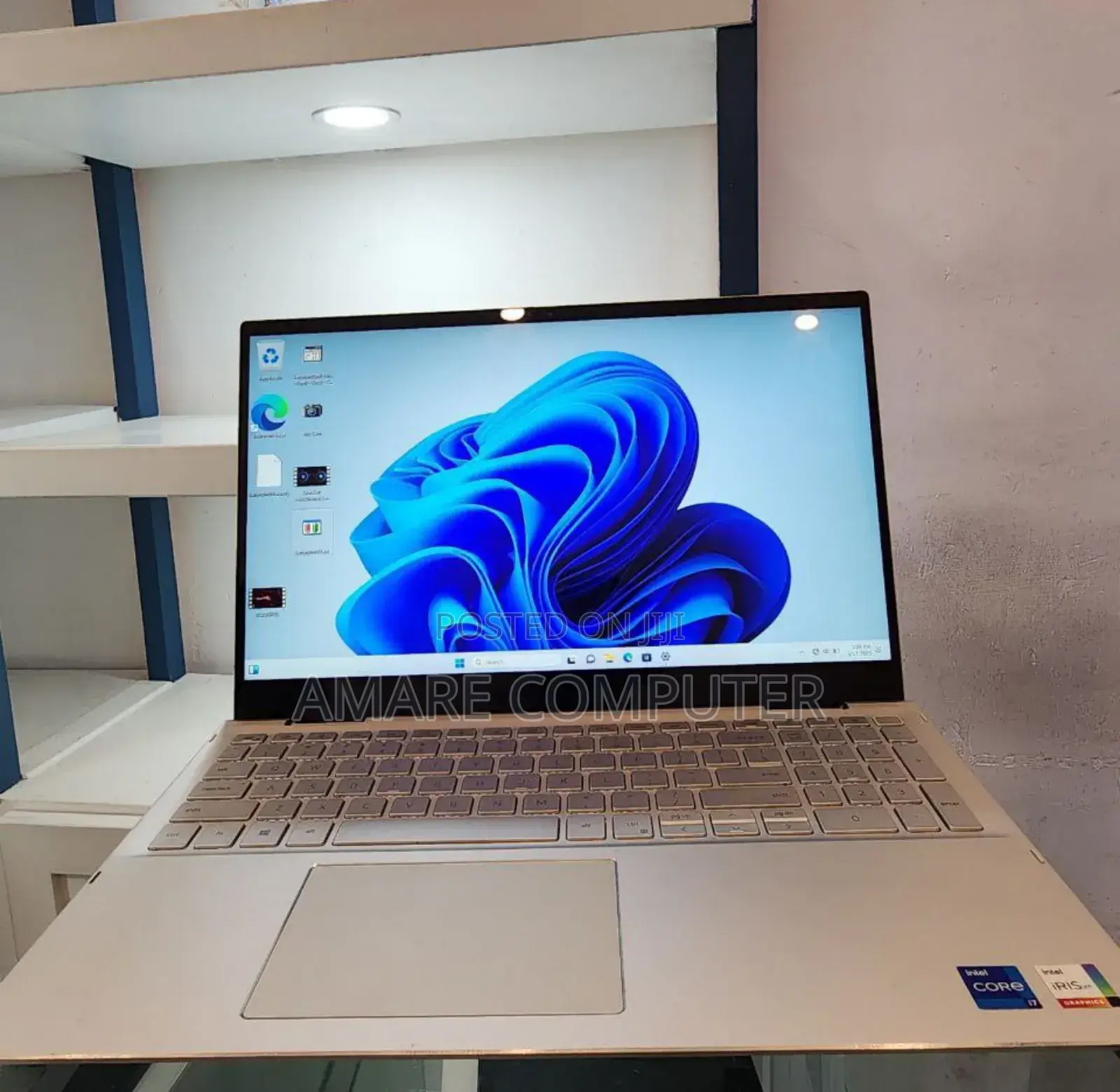 New Laptop Dell 16GB Intel Core I7 SSD 512GB