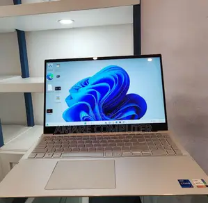 New Laptop Dell 16GB Intel Core I7 SSD 512GB