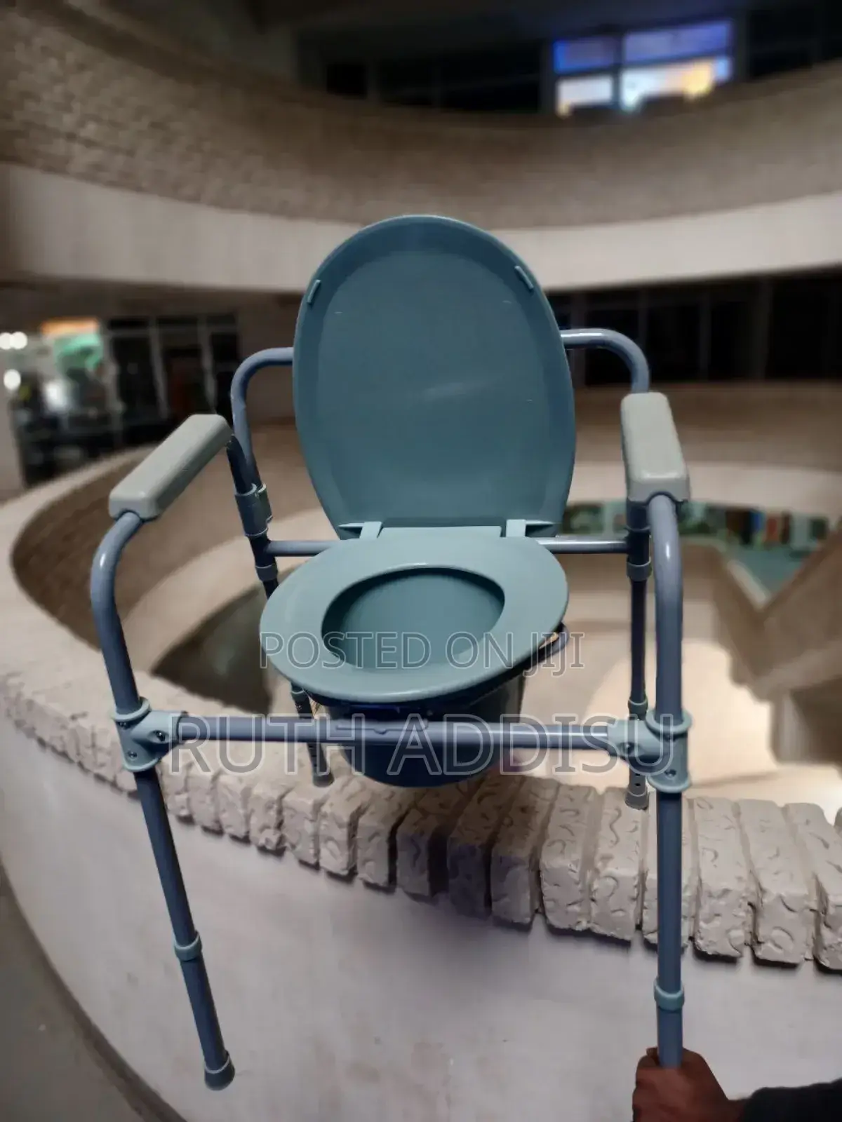 Commode Chair43commkde Chair33commode Chair43commode Chair