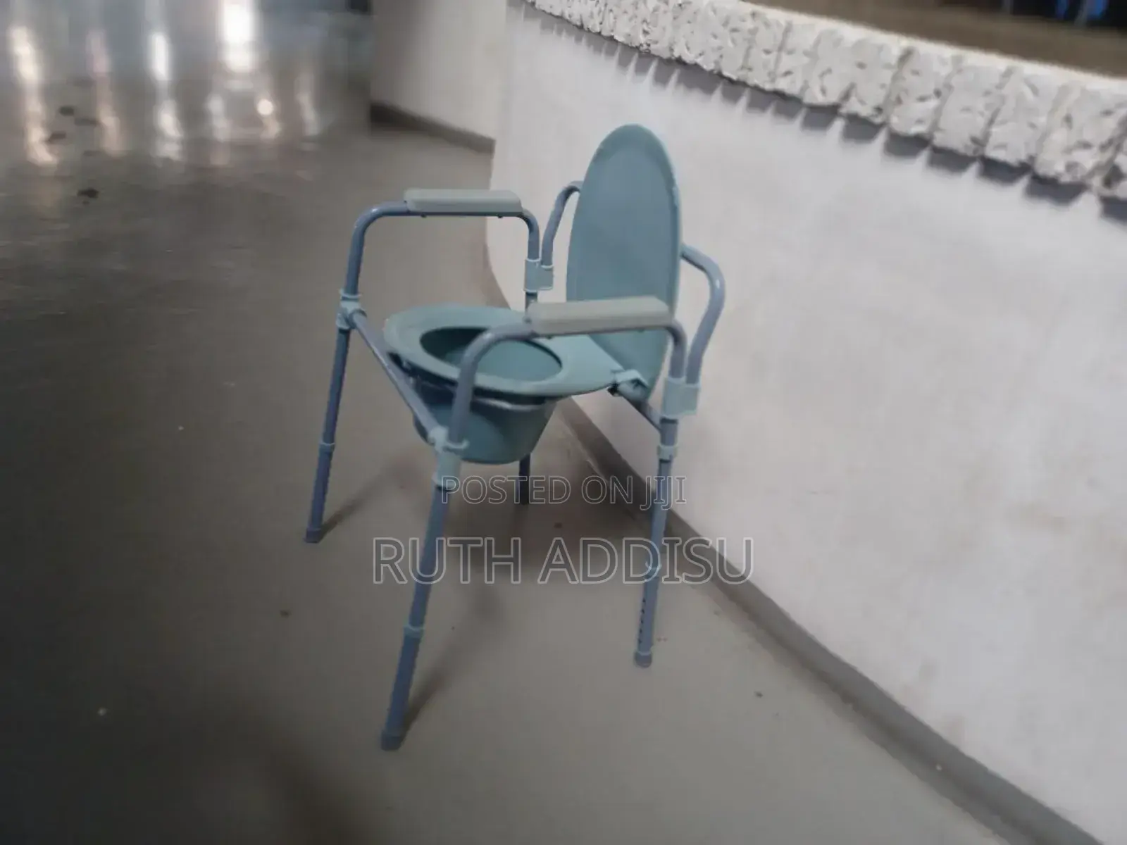 Commode Chair43commkde Chair33commode Chair43commode Chair