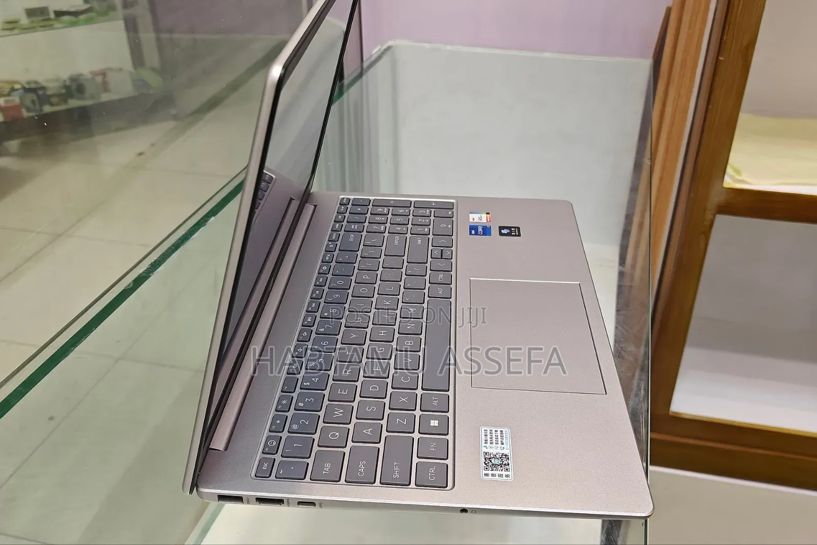 New Laptop HP Stream Notebook 16GB Intel Core I7 SSD 512GB