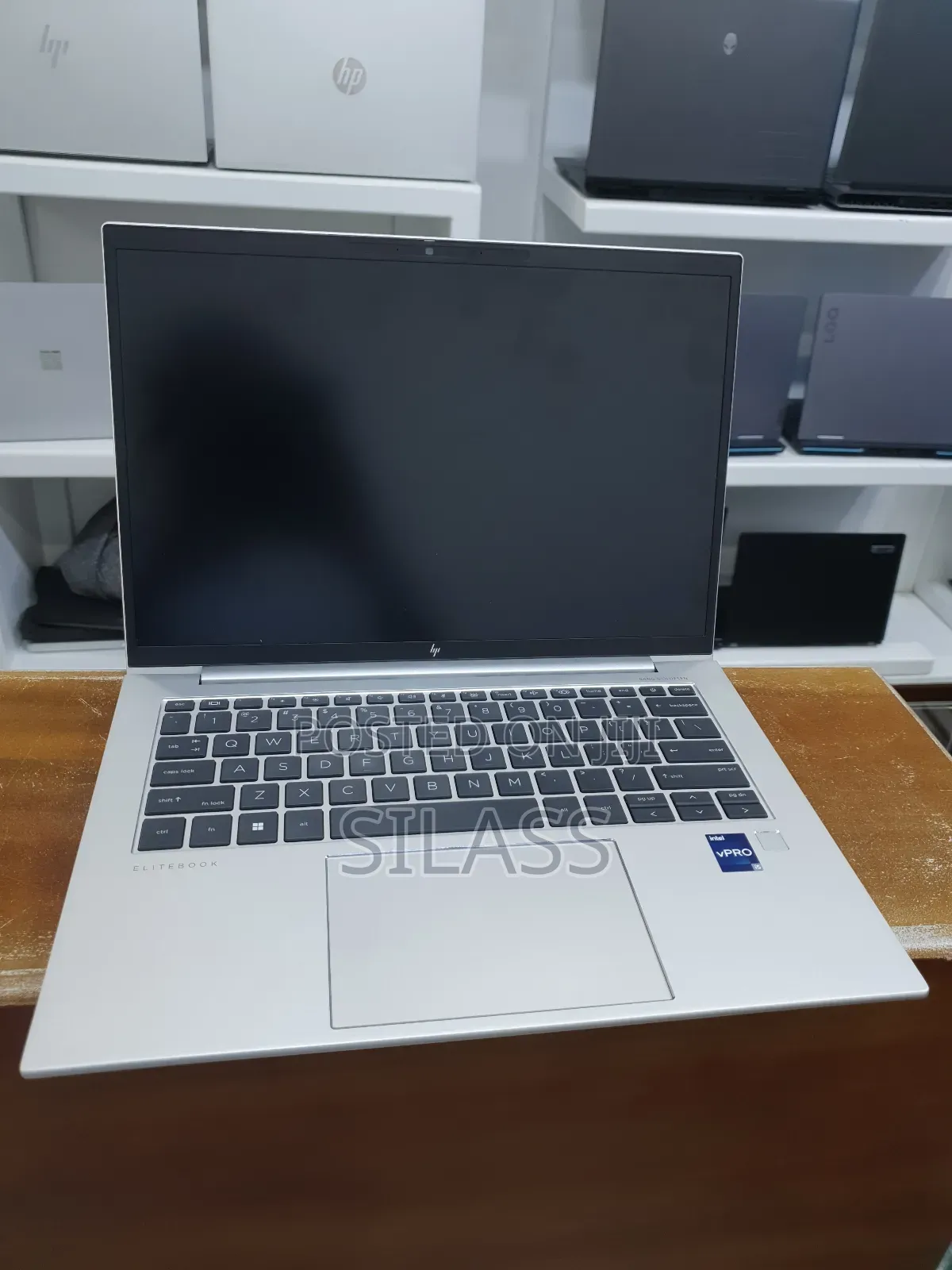New Laptop HP EliteBook 840 G9 16GB Intel Core I5 SSD 512GB
