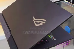 New Laptop Asus ROG Strix G731G 32GB AMD Ryzen 9 SSD 1T