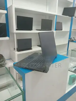 New Laptop Asus ROG Zephyrus G15 16GB Intel Core I7 SSD 512GB