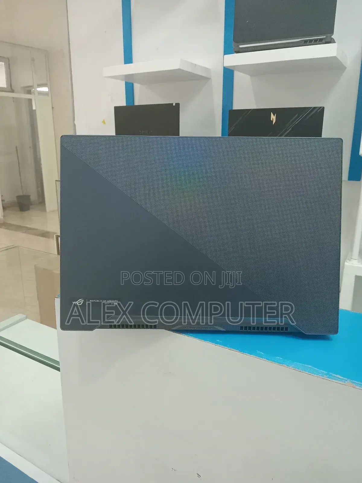 New Laptop Asus ROG Zephyrus G15 16GB Intel Core I7 SSD 512GB