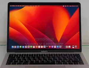 Photo - New Laptop Apple MacBook Pro 2017 8GB Intel Core I7 SSD 256GB