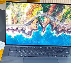 New Laptop Dell Inspiron 15 32GB Intel Core I9 SSD 1T