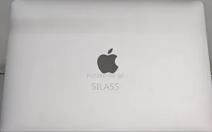 Photo - New Laptop Apple MacBook Pro 2017 8GB Intel Core I5 SSD 256GB