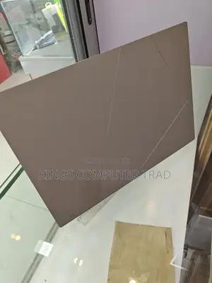 New Laptop Asus ZenBook UX31LA 32GB Intel Core I9 SSD 512GB