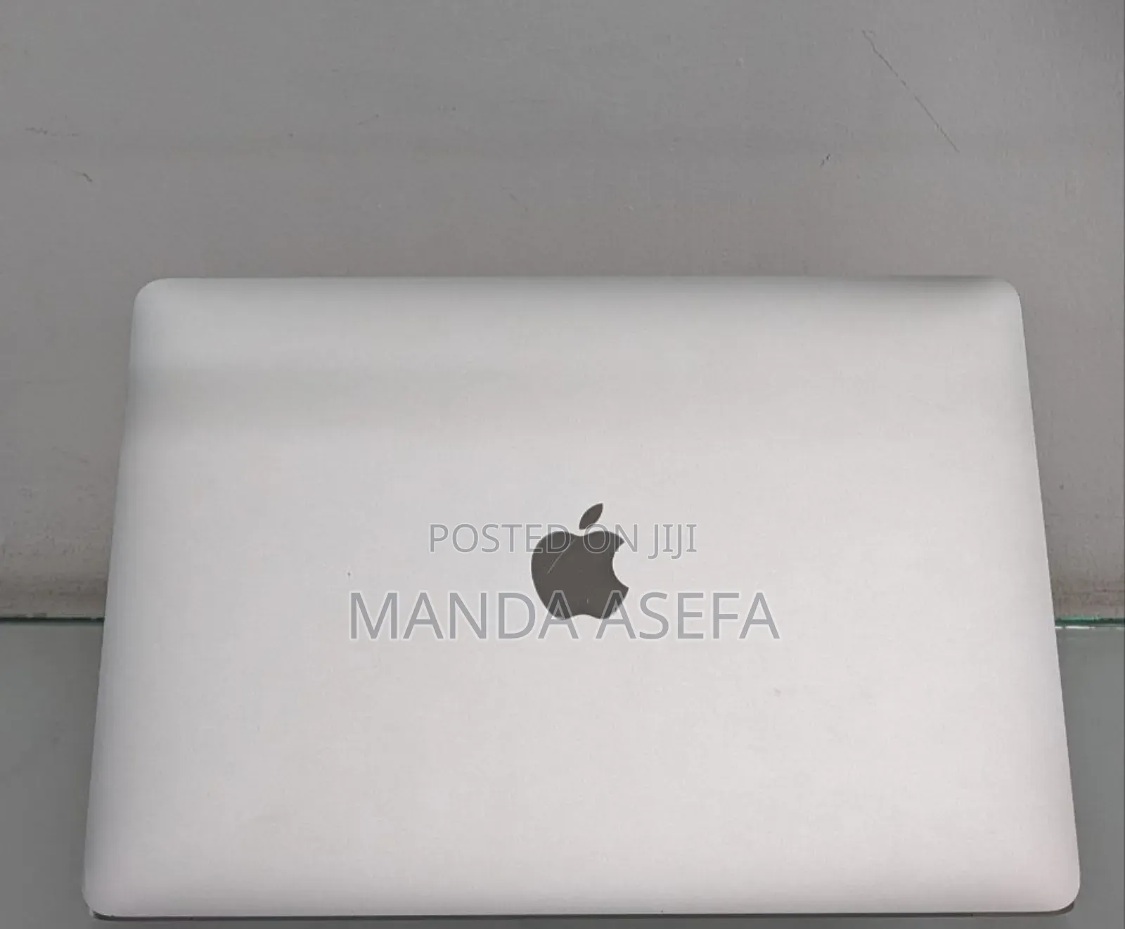 New Laptop Apple MacBook Pro 2017 8GB Intel Core I5 SSD 256GB