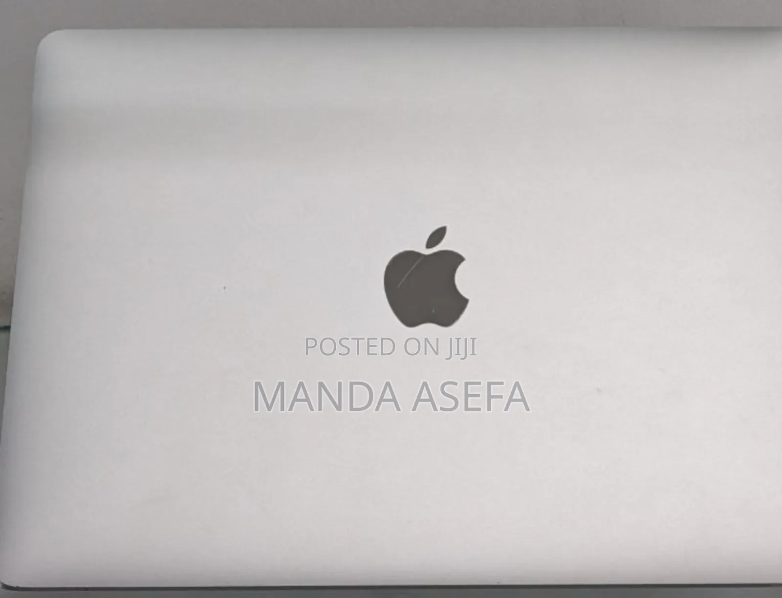 New Laptop Apple MacBook Pro 2017 8GB Intel Core I5 SSD 256GB