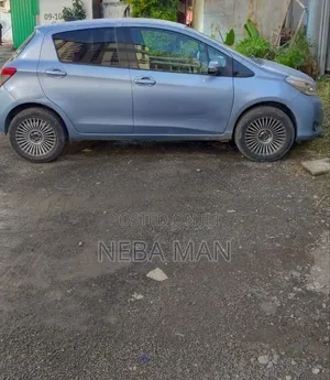 Toyota Yaris 2011 Blue