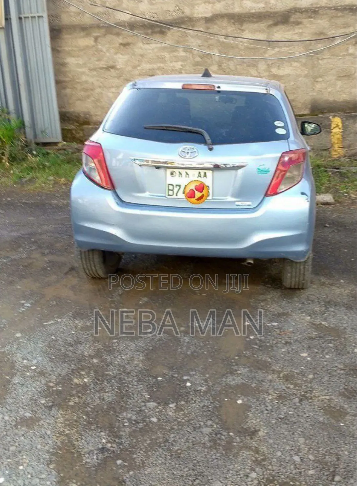 Toyota Yaris 2011 Blue