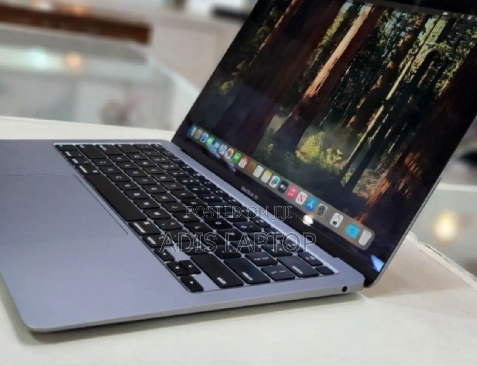 New Laptop Apple MacBook Air 2020 8GB Intel Core I3 SSD 256GB