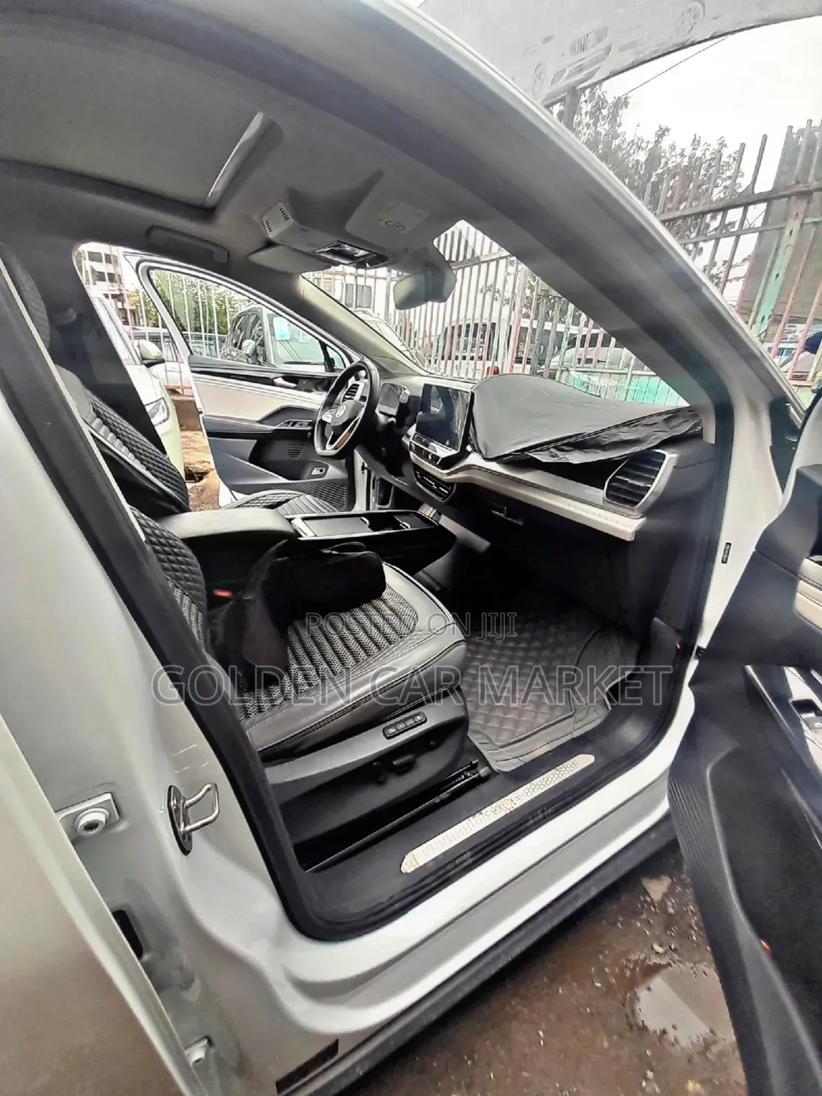 Volkswagen ID.6 2022 White