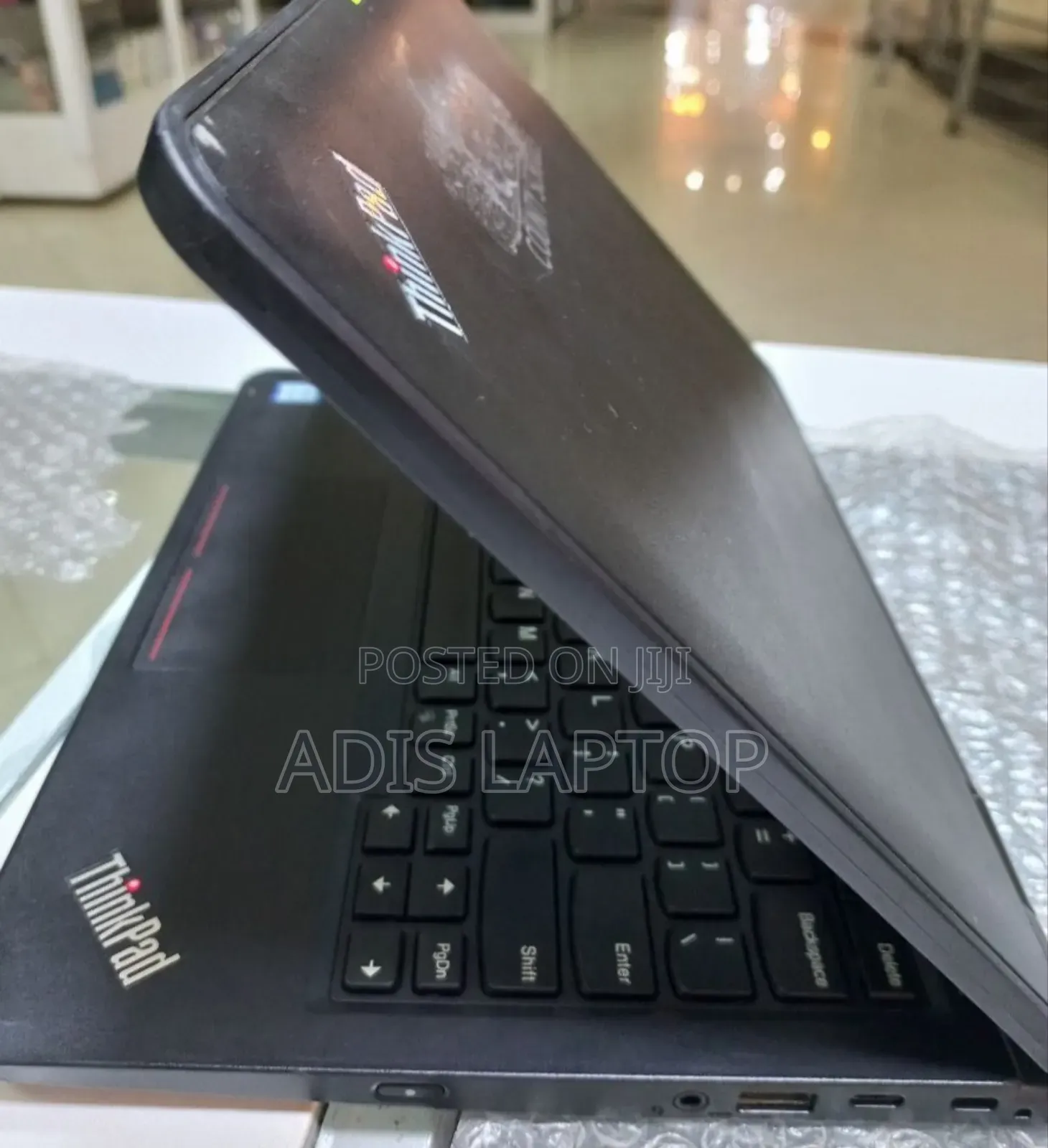 New Laptop Lenovo ThinkPad 11e 8GB Intel Pentium SSD 256GB