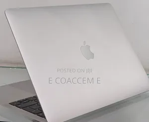 New Laptop Apple MacBook 8GB Intel Core I5 SSD 256GB